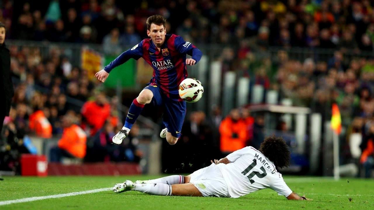 ميسي.. مرعب ريال مدريد الأول