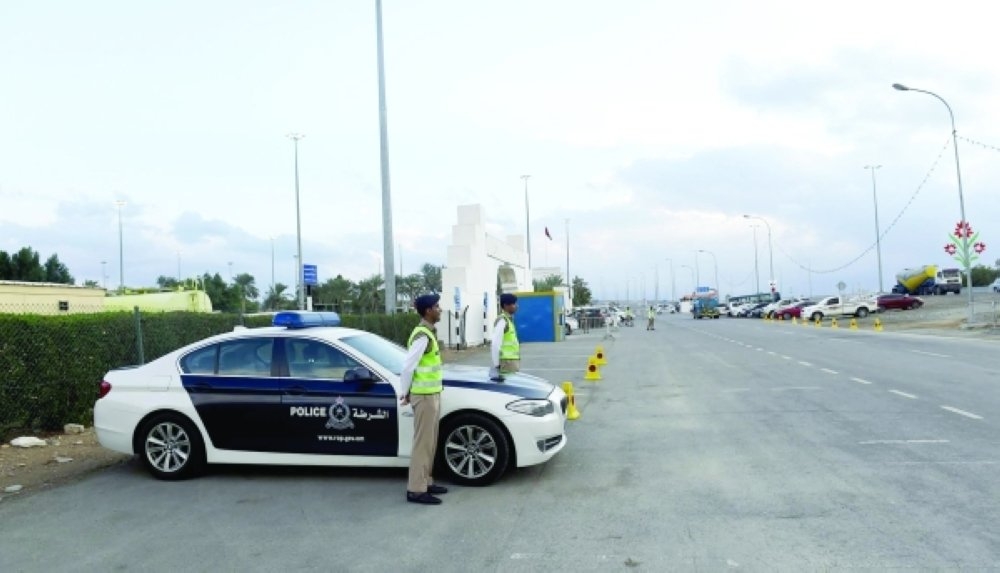 القبض على 44 وترحيل 108متسللين خلال الأسبوع الفائت