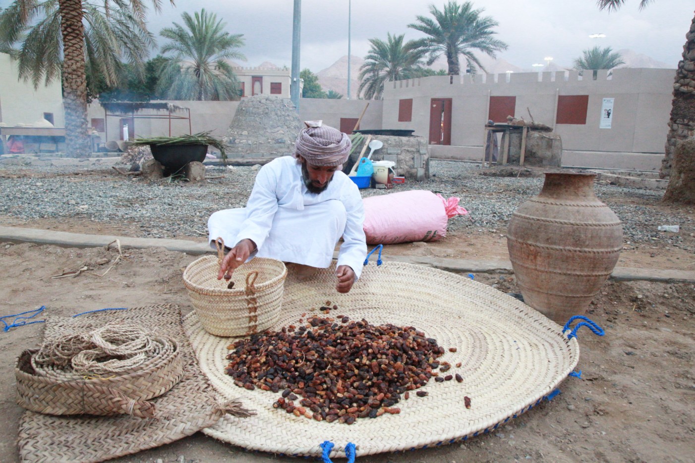 دماء والطائيين تنثر الفرح والبهجة
