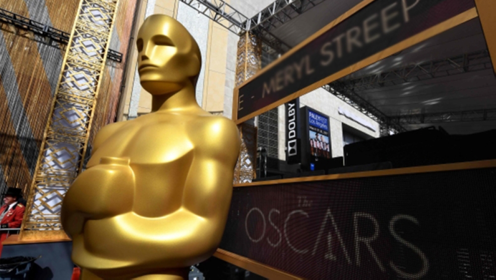 It's official, Oscars will take place without a host