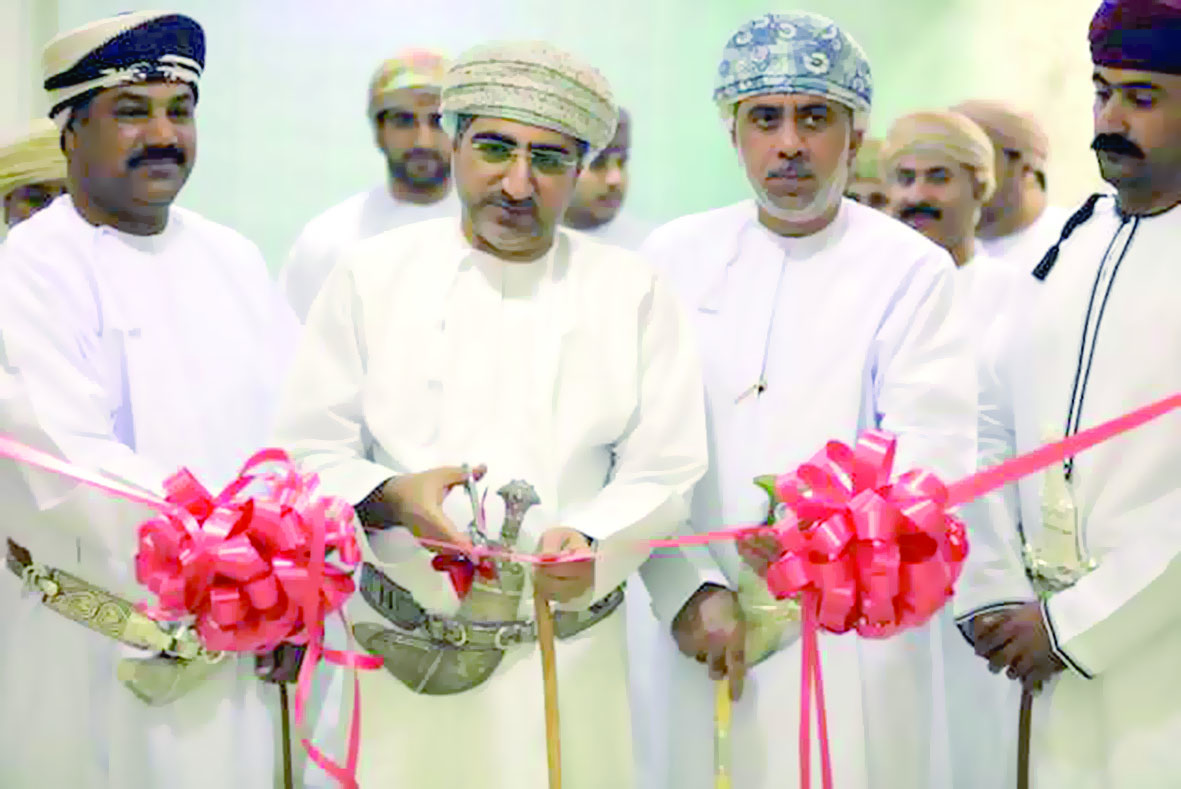 افتتاح مجمع الجابري الصحي بسمائل