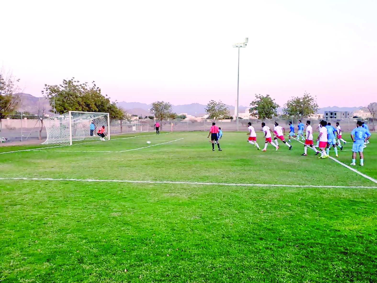 انطلاق بطولة وزارةالبلديات لكرة القدم بالبريمي