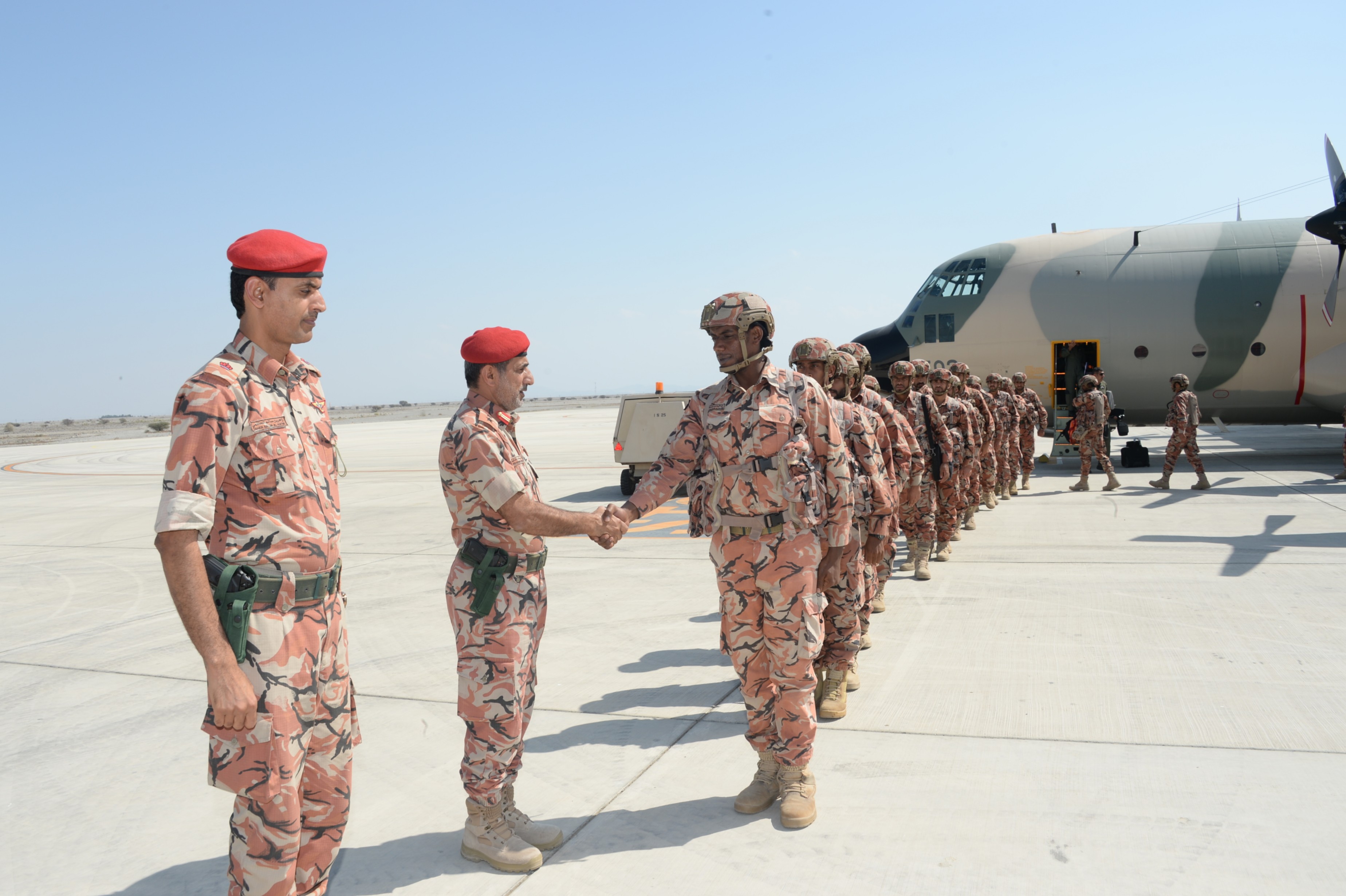 عودة القوات المشاركة في تمرين درع "الجزيرة 10" المشترك بالسعودية إلى أرض الوطن