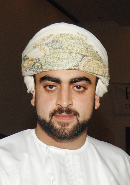 تيمور بن أسعد يتوج الفائزين ببطولة عمان لمحترفي الجولف