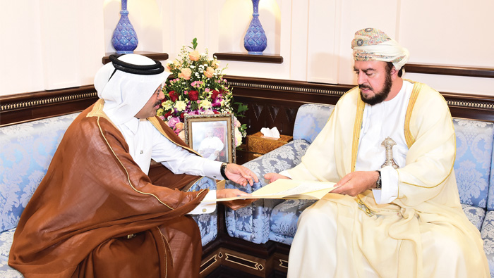 Sayyid Asa’ad receives Qatari envoy
