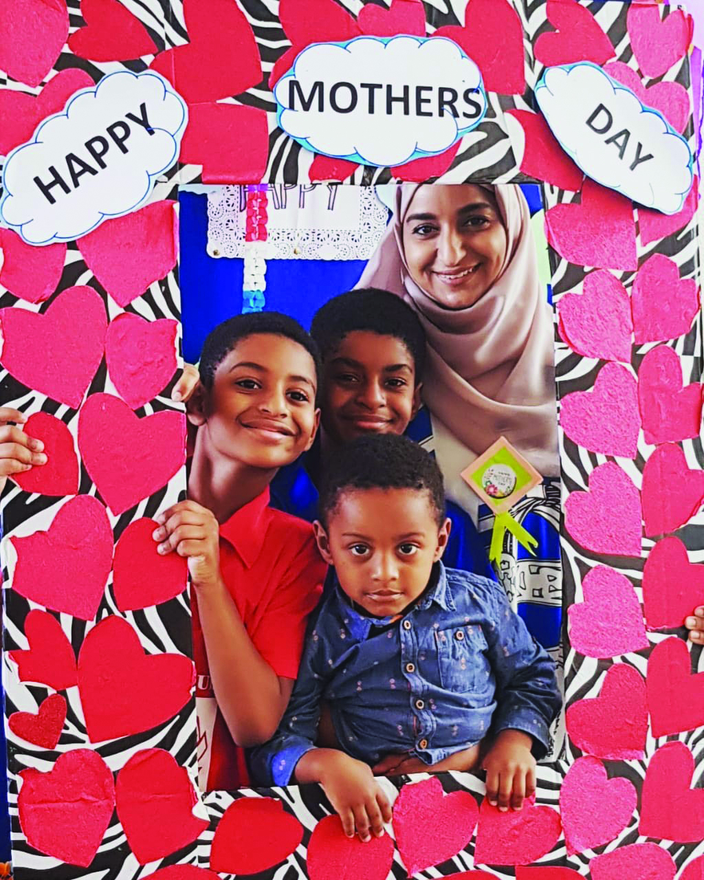 Pleasant surprise for mothers of Injaz School kids