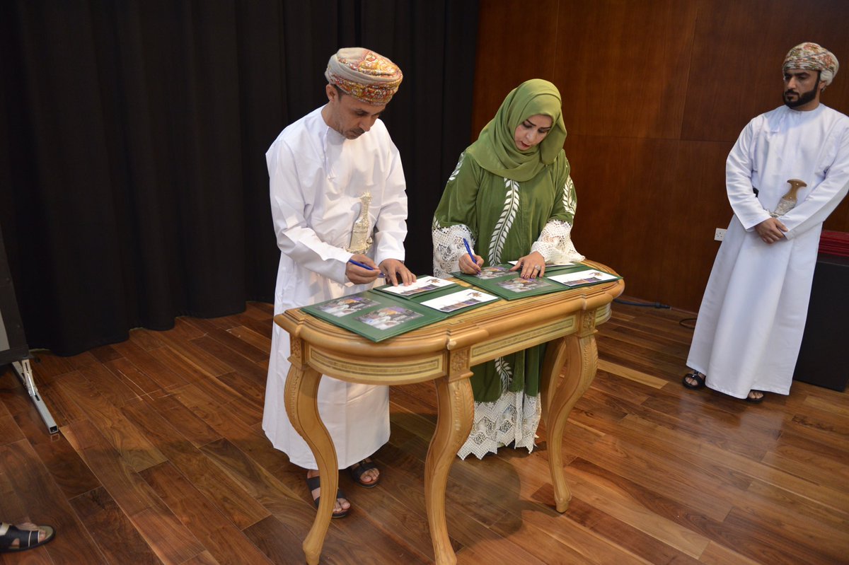 The Sultanate celebrates Omani Craftsmen Day