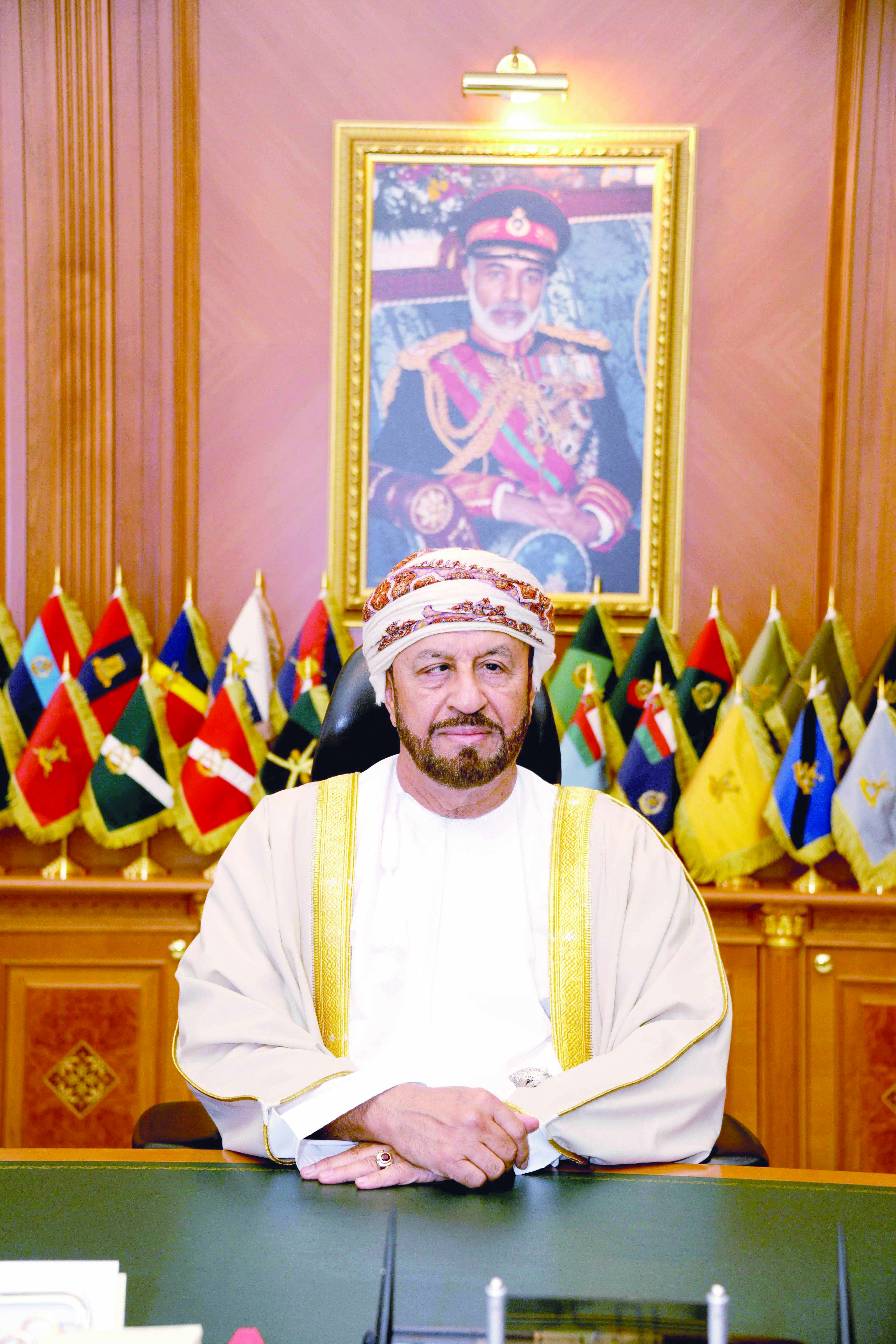 بدر بن سعود 

يعود إلى البلاد