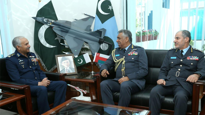 RAFO Commander meets Pakistani military officials, holds talks