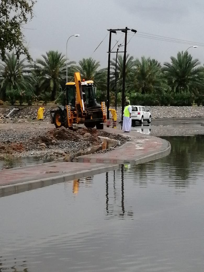 Clear up operations begin after rain in Oman