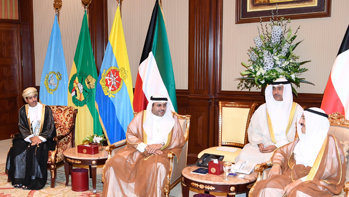 Emir of Kuwait receives Information Minister
