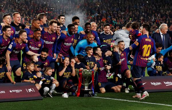 Barca seal La Liga crown with win over Levante