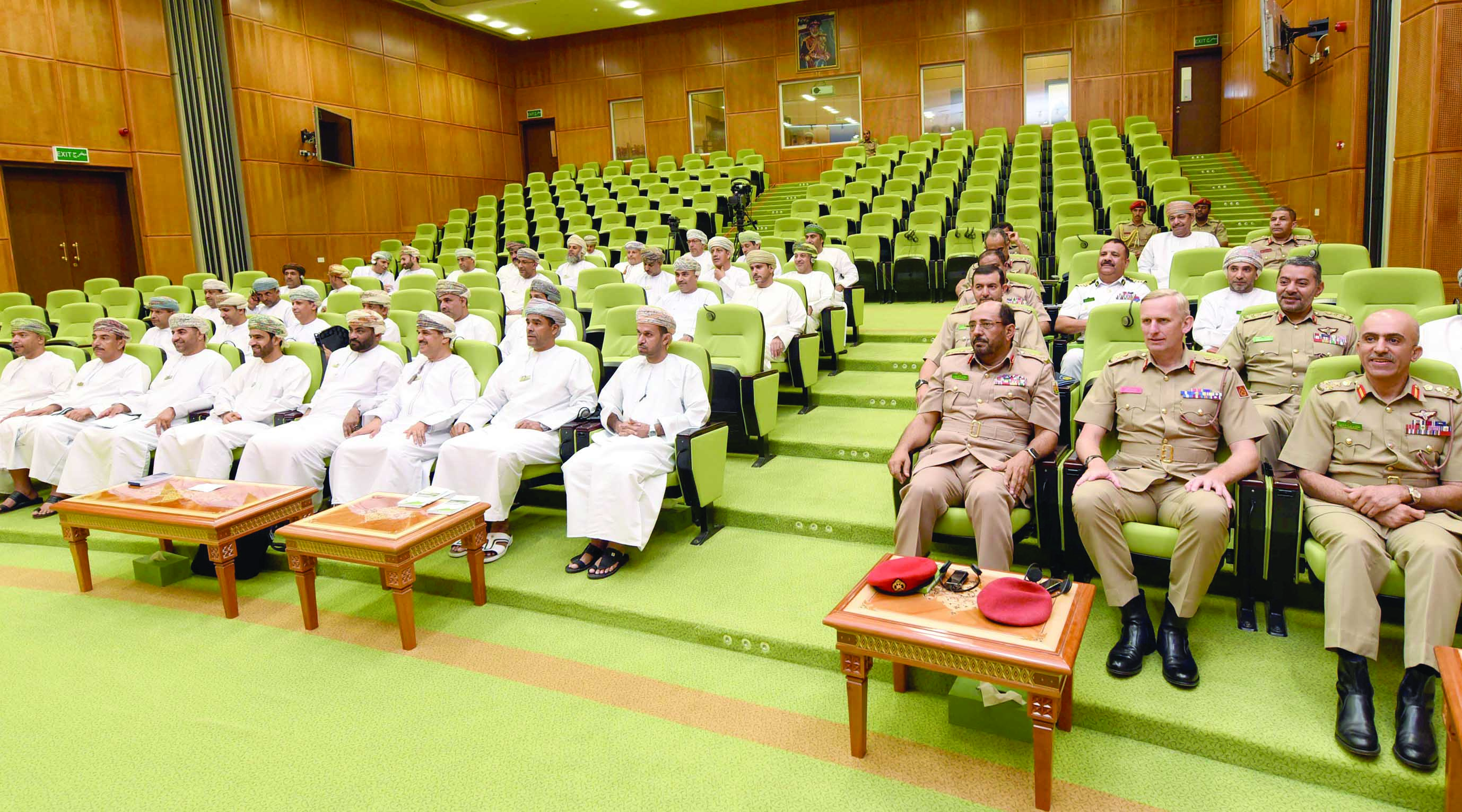 كلية الدفاع الوطني تستضيف الرئيس السابق لأركان    الدفاع البريطاني