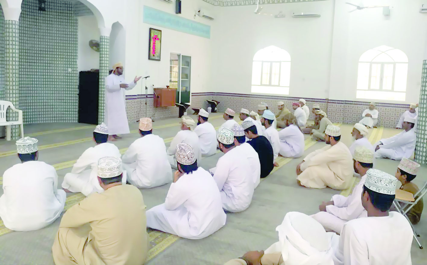 «لو تلاحظ» محاضرة تجوب مساجد الرستاق