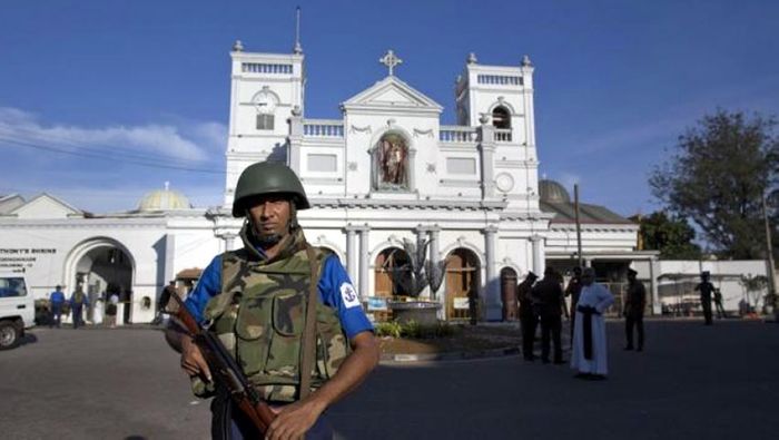 Curfew imposed in Sri Lanka after violent clashes