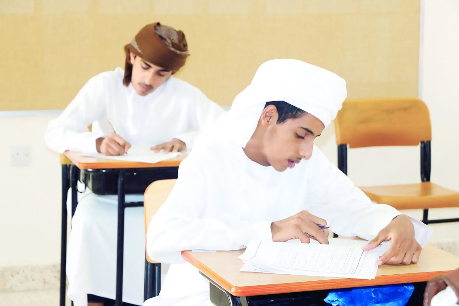 3748 طالبا وطالبة يؤدون الامتحانات