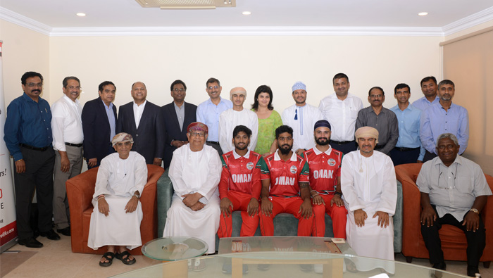 Khimji Ramdas honours cricket players