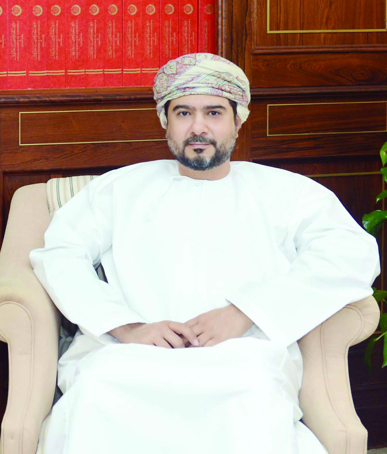 اليوسف يثمن الموافقة السامية بتعليق ضريبة الدخل
