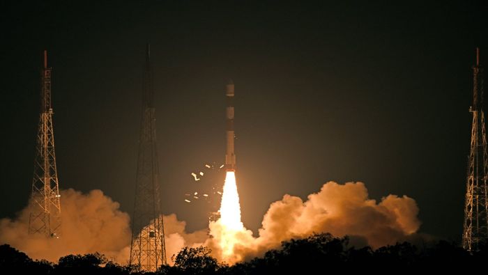 India launches Low Earth Observation satellite