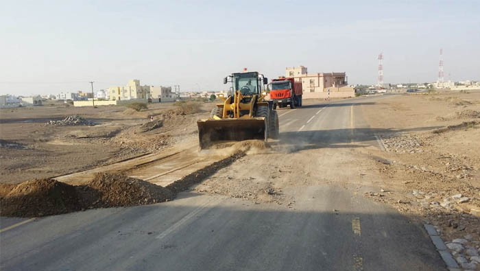 Fast clean up after a week of heavy rain in Oman
