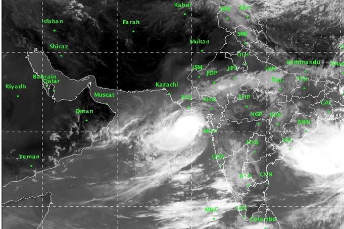 Cyclone Vayu veers away from India coast