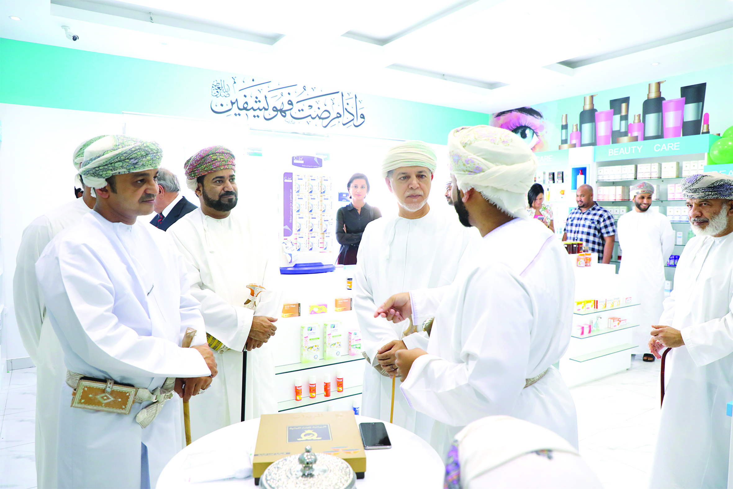مركز الزبير يدشن صيدلية شافي الجديدة