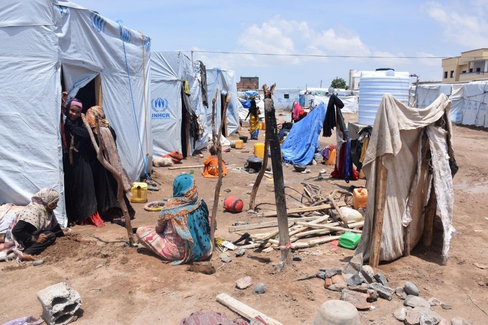 Tens of thousands affected by Yemen flooding