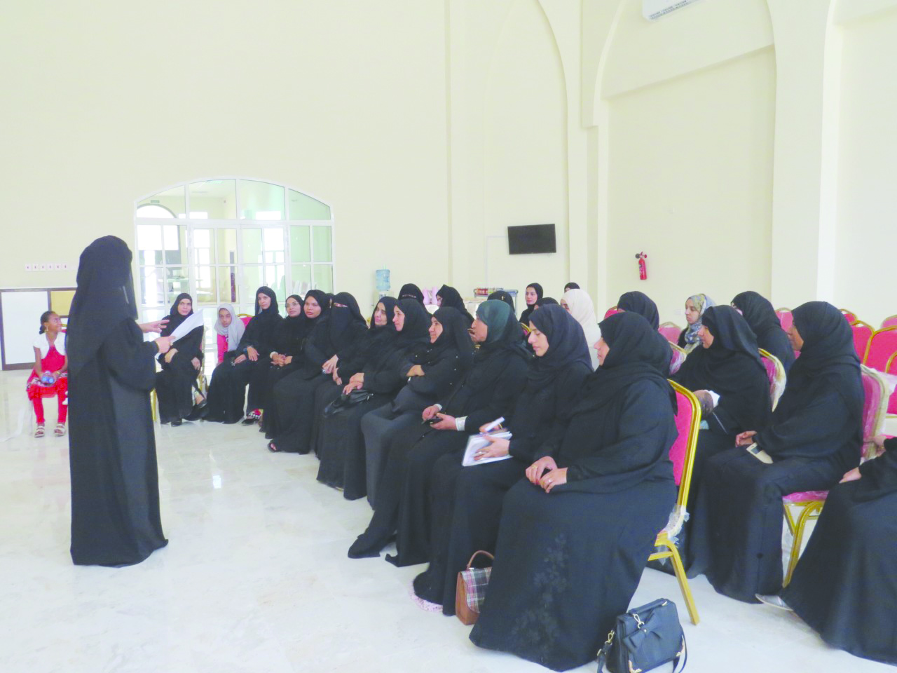 جنوب الباطنة تحتفل بيوم مكافحة التصحر