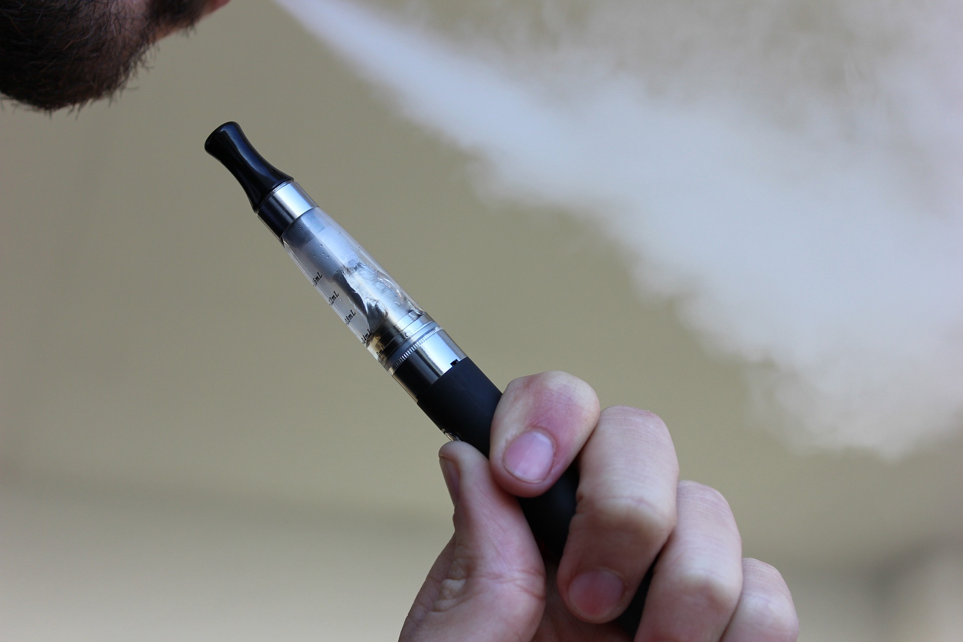 San Francisco votes to ban e-cigarettes