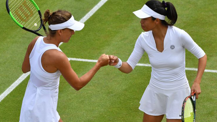 Wimbledon women's doubles final postponed until Sunday