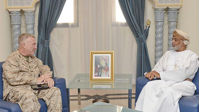Oman, US officials hold talks, discuss issues of common concern
