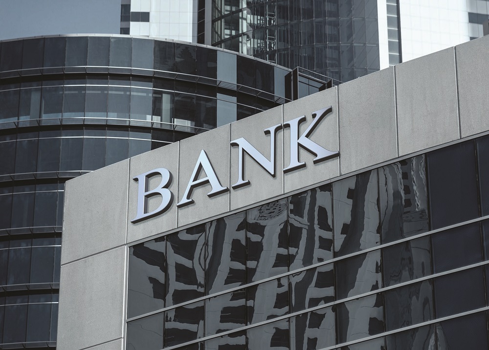 ودائع القطاع العام في البنوك يصل لمليار ريال عماني