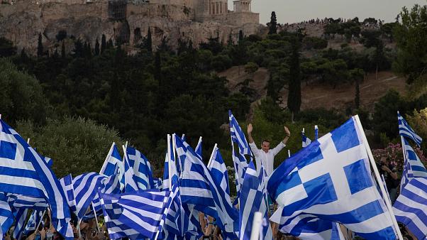 Greeks vote in new snap elections