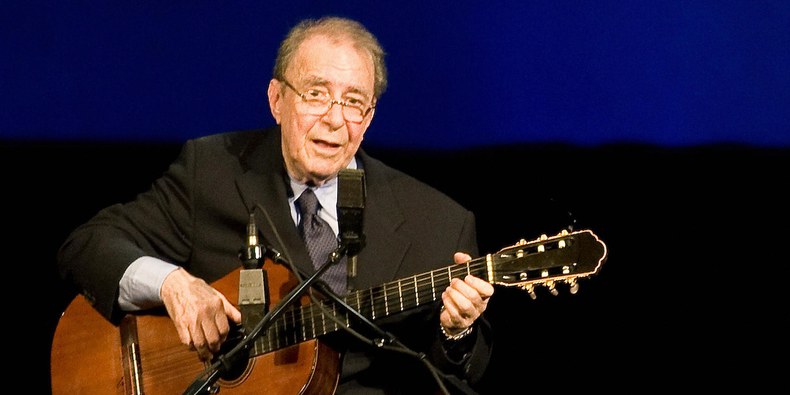 Legendary Brazilian musician João Gilberto passes away