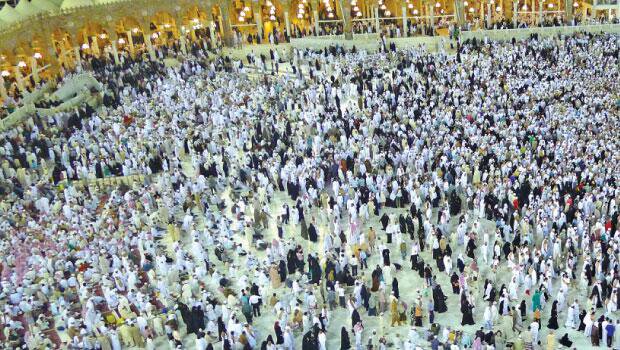 Omani delegation returns home after completing all Haj-related duties