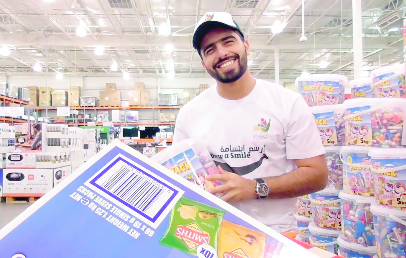 "ارسم ابتسامة".. مبادرة تطوعية عمانية بجنوب أستراليا