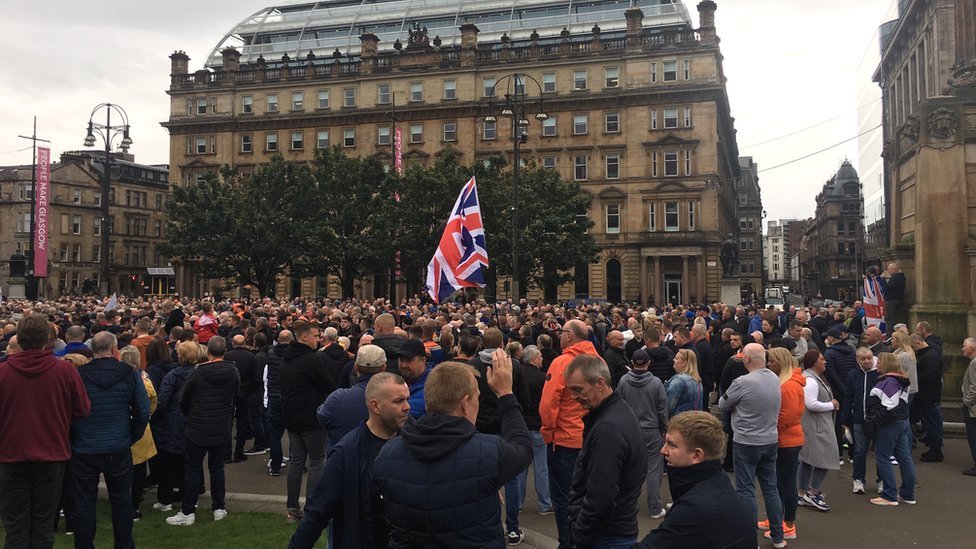 Protests in Glasgow over ban on public marches
