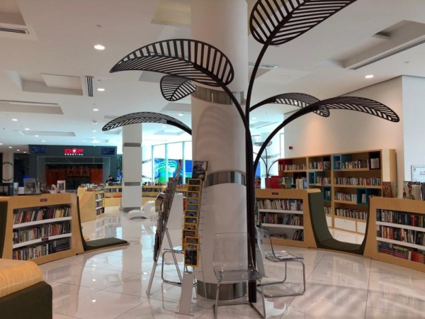 "هيا نقرأ" أول مكتبة متنقلة في السلطنة للتشجيع على القراءة