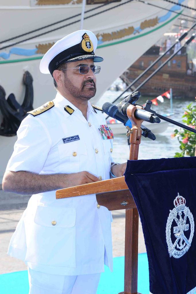 قائد البحرية السلطانية يستقبل قائد القوات الأسترالية  بالشرق الأوسط