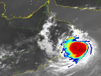 الأرصاد: شمال الباطنة والبريمي تتأثر بإعصار "هيكا"