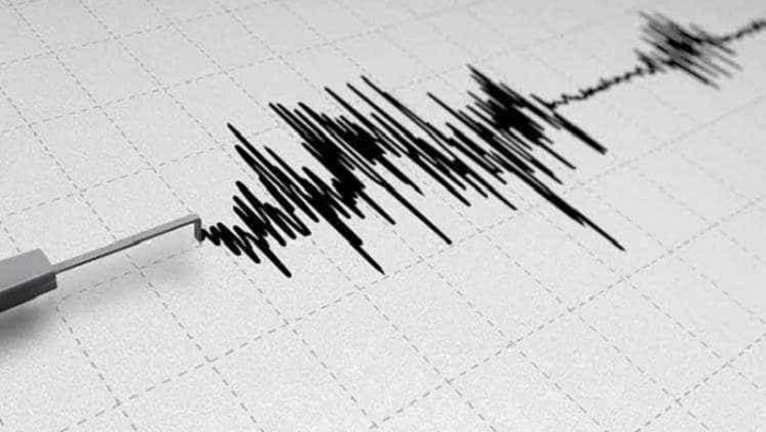 6.2 magnitude earthquake jolts Philippines