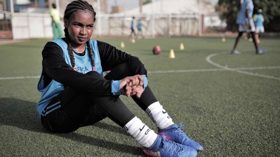 لأول مره في تاريخ السودان انطلاق دوري كرة القدم النسائية جريدة الشبيبة أخبار سلطنة ع مان والعالم