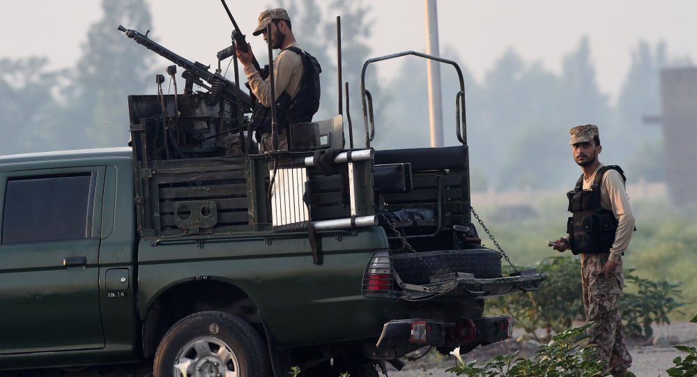 مقتل جندي باكستاني في تبادل لإطلاق النار مع قوات هندية بكشمير