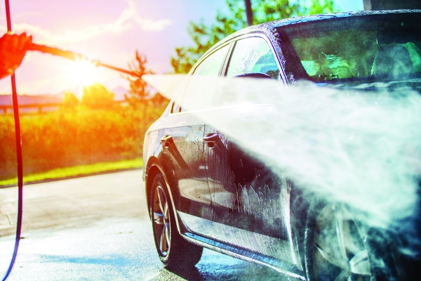 Fine for car cleaning outside permitted locations in Oman