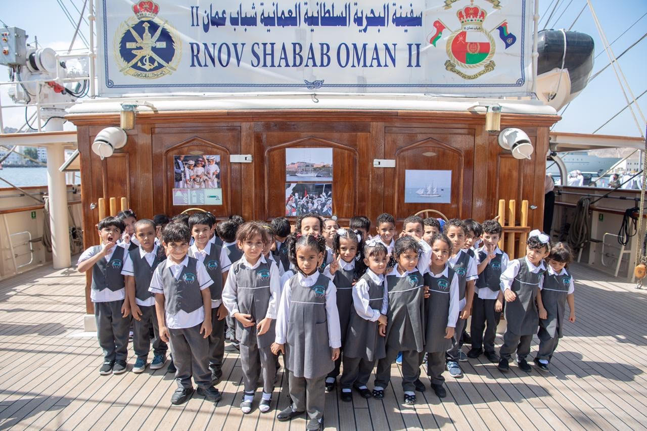 211,000 people visit Shabab Oman II during its 4th international voyage