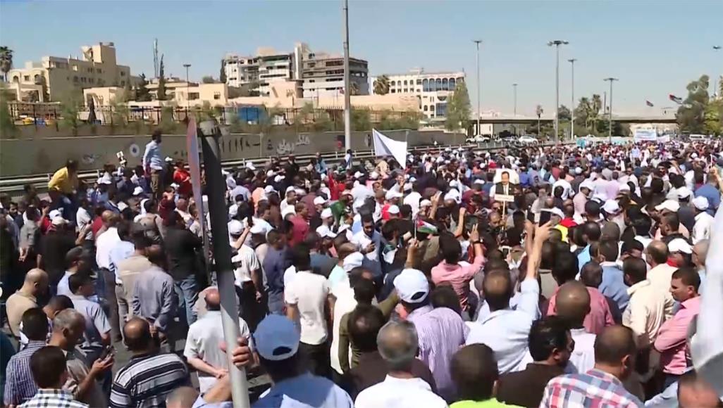 للأسبوع الـ 4 على التوالي.. استمرار إضراب المعلمين والطلاب في الأردن
