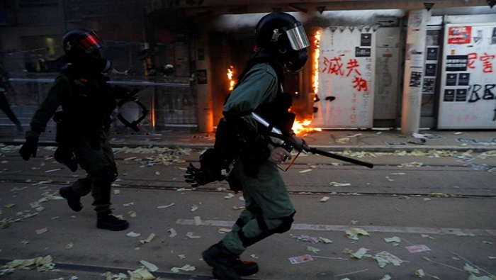 Non-violent protests intensify in Hong Kong after police shoot civilian