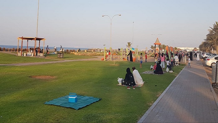 Hefty fines for violations in public parks and beaches in Oman