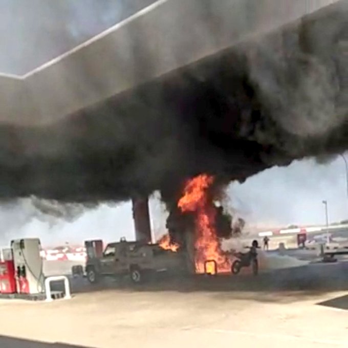 Fire breaks out at petrol station in Oman