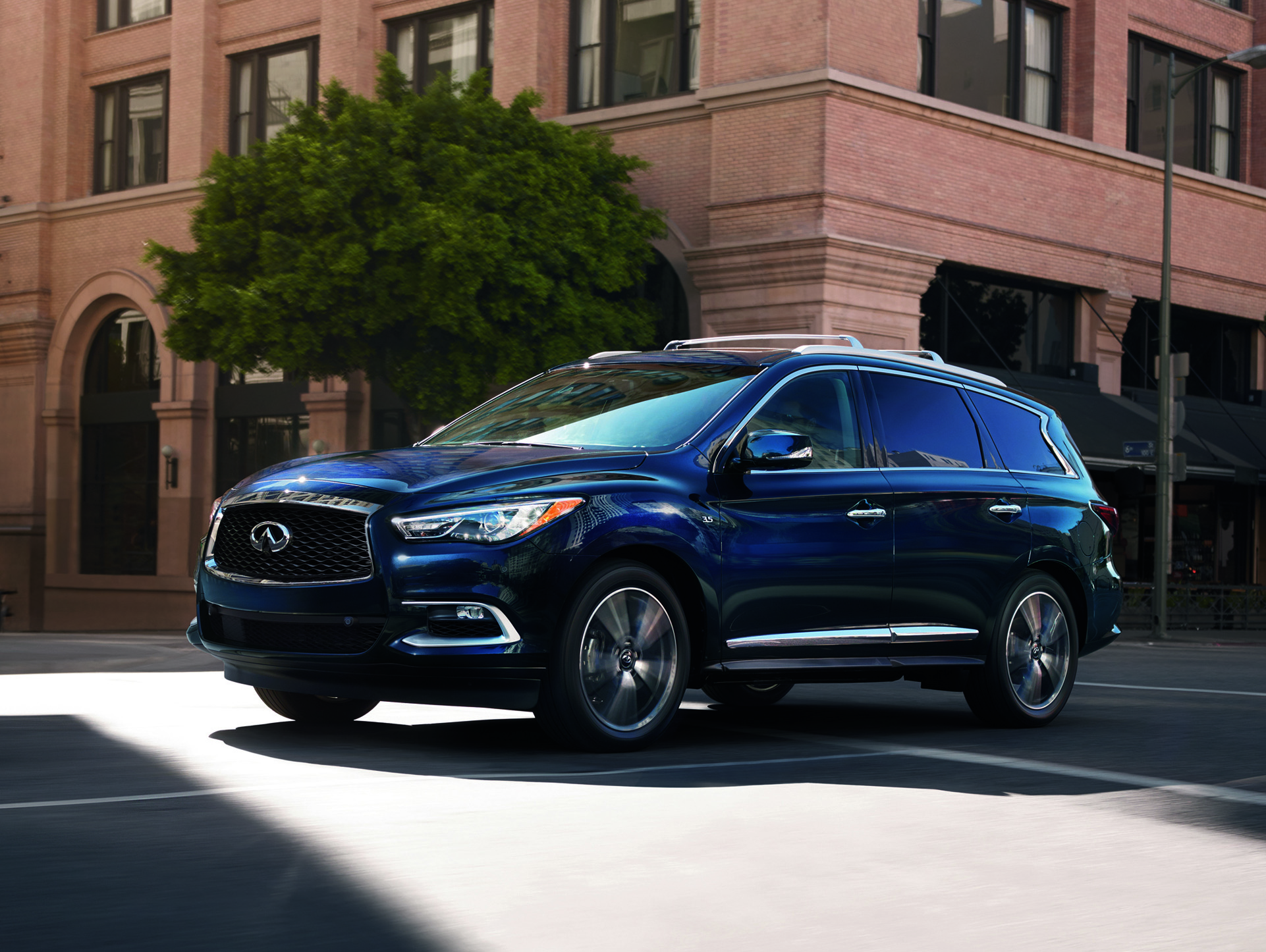 INFINITI QX60 is about safety at the core of technology